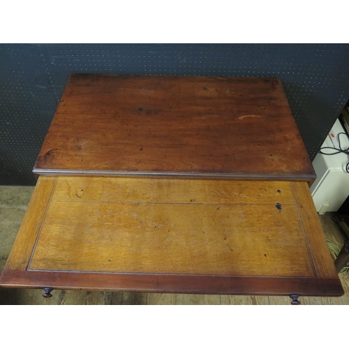 217 - A Georgian Mahogany Knee Hole Desk with oak brush slide and 'hidden' frieze drawer, 81cm w x 49cm d ... 