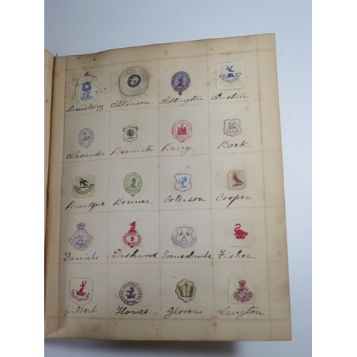 1432 - A Victorian Album of Crests