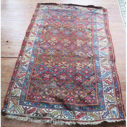 1876 - A Persian Style Rug, 212x137cm