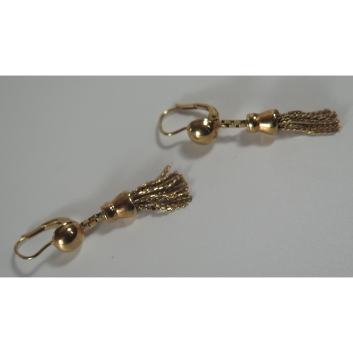 276 - A Pair of 9ct Gold Pendant Tassel Earrings, c. 40mm drop, 3.7g