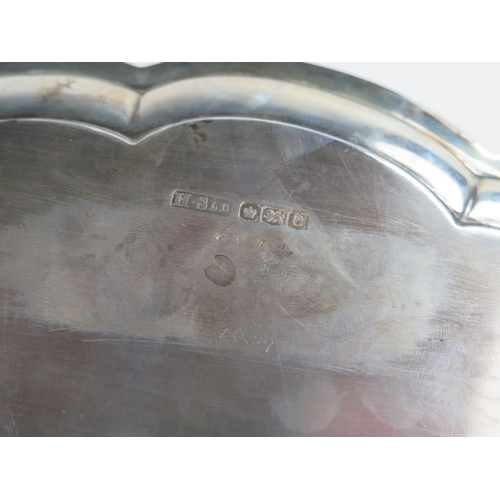 120 - A George V Silver Pie Crust Salver, Sheffield 1922, Henry Stratford Ltd., 31 cm diam., 766.5 g