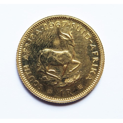 215 - A South African 1967 1 Rand Gold Coin