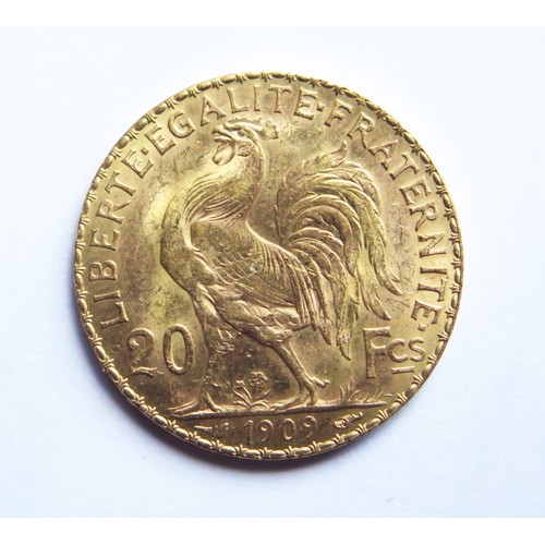 216 - A French 1909 20 Franc Gold Coin, EF