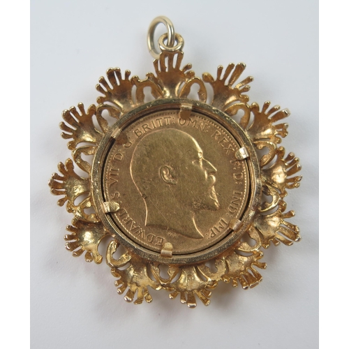 129 - 1910 Gold Half Sovereign in 9ct gold pendant mount, 8.9g gross