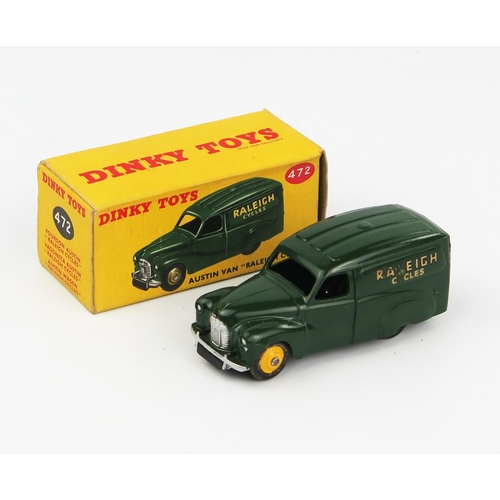 2133 - A Dinky Toys 472 Austin (A40) Van 