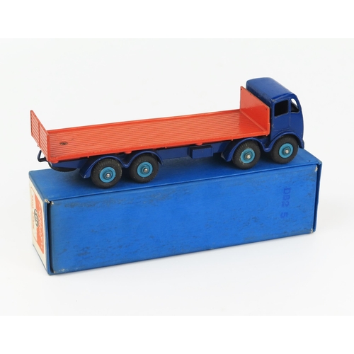 2153 - A Dinky Supertoys 503 Foden Flat Truck with Tailboard 2nd type cab with violet blue cab and chassis,... 