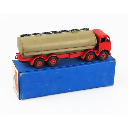 2155 - A Dinky Supertoys 504 Foden 14-Ton Tanker 2nd type cab with red blue cab, chassis and hubs, no flash... 