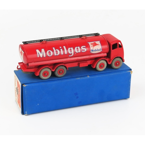 2156 - A Dinky Supertoys 504 Foden 14-Ton Tanker 'MOBILGAS' 2nd type cab with red cab, chassis and grooved ... 