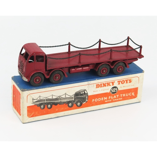 2161 - A Dinky Supertoys 505 Foden Flat Truck with Chains 2nd type cab with marron cab, chassis, back and g... 