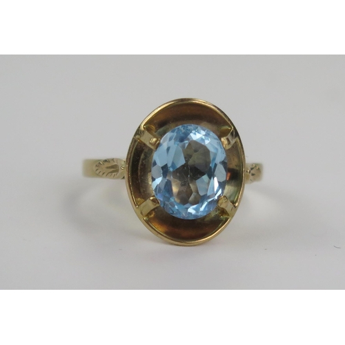 218 - 9ct Gold and Aqua Marine Dress Ring, 10x8mm stone, size P.5, 4.8g