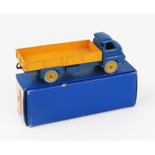 2186 - A Dinky Supertoys 522 Big Bedford Lorry in dark blue with yellow back and hubs in blue box with oran... 