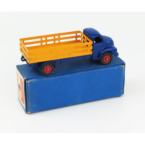 2190 - A Dinky Supertoys 531 Leyland Comet Lorry with Stake Body in violet blue with yellow-orange back, re... 