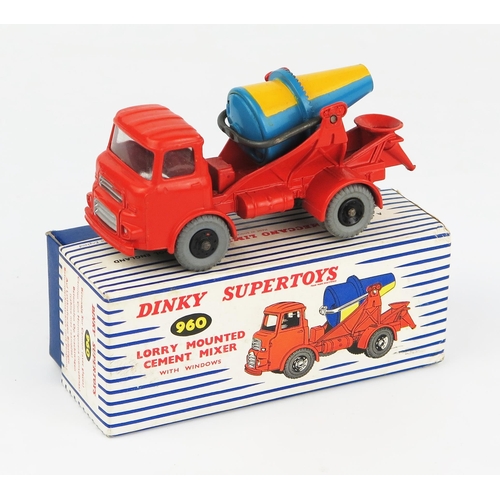 2215 - A Dinky Supertoys 960 Albion Chieftain Lorry Mounted Cement Mixer in orange with blue and yellow mix... 