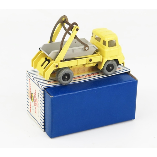 2218 - A Dinky Supertoys Marrel Multi-Bucket Unit in pale yellow with grey skip and tyres, black hubs in bl... 