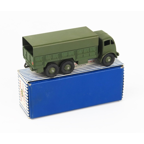 2251 - A Dinky Toys 622 10 Ton Army Truck (Foden) with no driver in blue/white striped box. Near mint+ in n... 