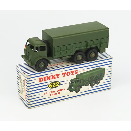 2252 - A Dinky Toys 622 10 Ton Army Truck (Foden) with no driver in blue/white striped box. Near mint+ in n... 