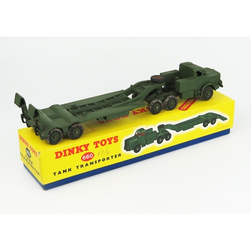 2262 - A Dinky Toys Second Issue 660 Tank Transporter (Thornycroft Mighty Antar) with 'DINKY SUPERTOYSTOYS'... 