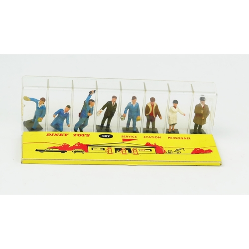 2289 - A Dinky Toys 009 Service Station Personnel Boxed