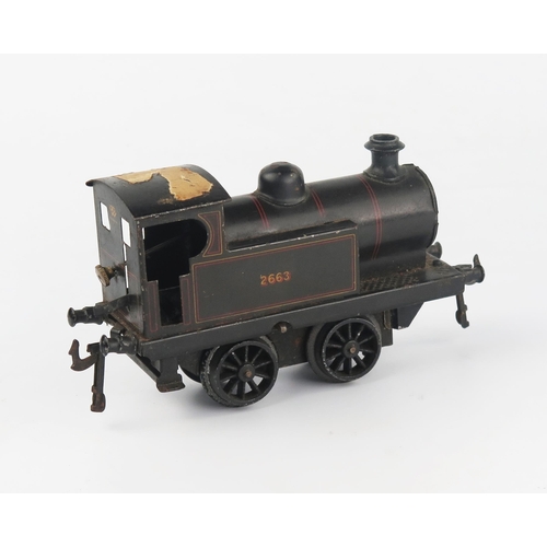 2563 - A 1920's Bing O Gauge Clockwork Train - black with gold and red pinstripes 