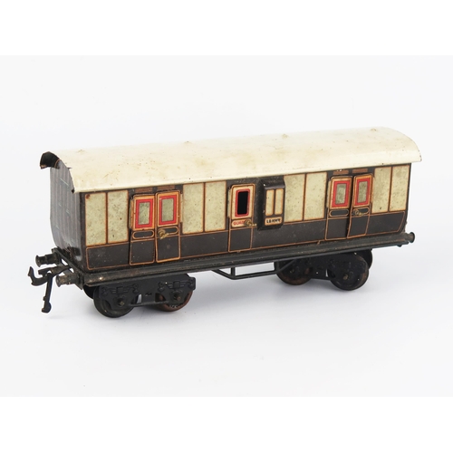 2564 - A Bing O Gauge Tinplate Guard's Coach 