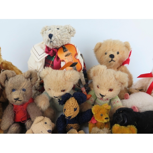 2623 - A Collection of Vintage Small and Miniature Teddy Bears, Pandas, clockwork dog, rabbits etc. (smalle... 