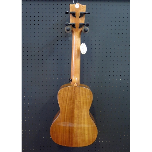 2658 - Excelsior DDS-24 Concert Ukulele - koa, abalone sound hole decoration, gloss finish, black hardware ... 