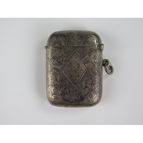 678 - Silver Vesta with chased foliate scroll decoration, Birmingham 1922, J.G Ltd. 23.9g