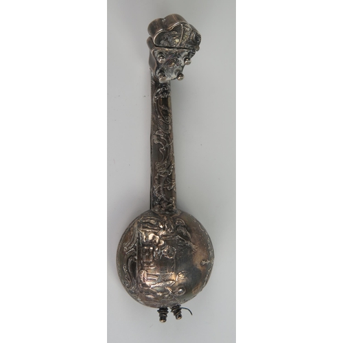 684 - A 19th Century Dutch Silver Bell Back Banjo with 1893 import marks, hinged top, 11.5cm