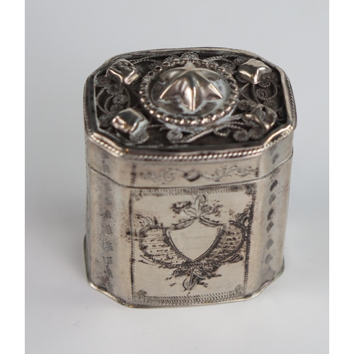 697 - 19th Century Dutch Silver Peppermint Box with chased foliate decoration and applied filigree hinged ... 