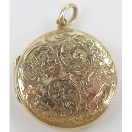 7 - Antique 9ct Gold Hinged Locket with chased foliate decoration, 26mm diam., Birmingham 1909, 4.7g