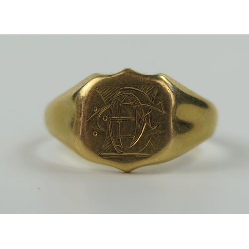 99 - 18ct Gold Signet Ring, size L, 4.7g