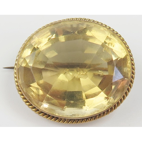 50 - Large 9ct Gold and Citrine Brooch, 31x27mm stone, 15.4g