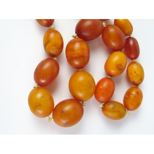 394 - Baltic Amber Bead Necklace, 28.5