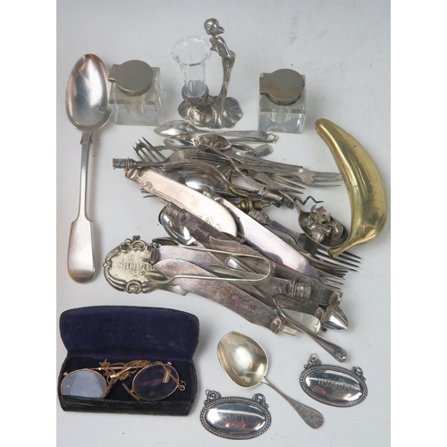 740 - Odd Silver and Plate including continental silver caddy spoon gold plated specs etc., 113g