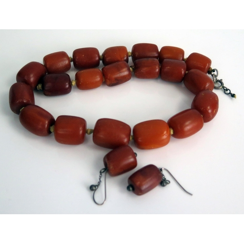 283A - Baltic Amber Bead Necklace and pair of earrings, largest bead 19.5x15.5mm, 50.3g