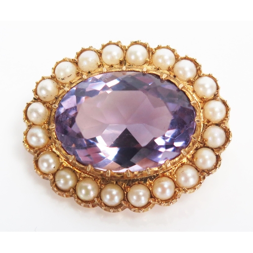 346 - 9ct Gold, Amethyst and Pearl Brooch, 27x23mm, 6.7g