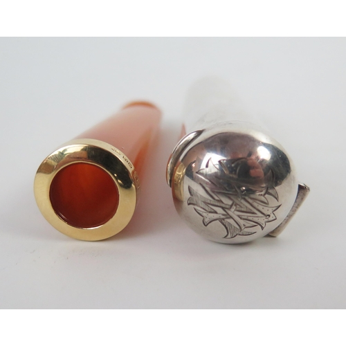 658 - A Victorian Butterscotch amber and 18ct gold cheroot holder, Birmingham 1886, Samuel Smith, 16.8gram... 