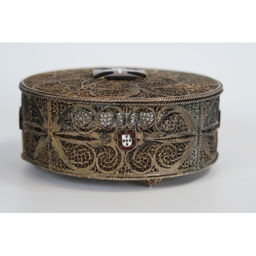 677 - Silver Filigree Box decorated with enamel Order of Christ Cross (Cross of Portugal), 8cm diam., 87g