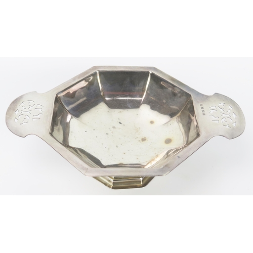 110 - George V Octagonal Bonbon Dish with twin pierced handles, 23cm wide, Birmingham 1930, N C J Ltd., 27... 