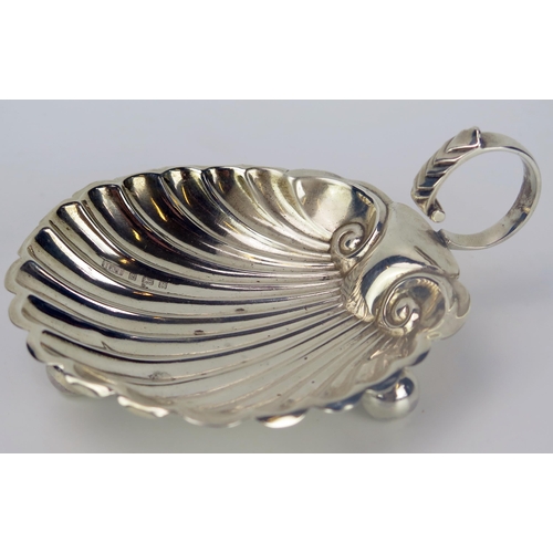 119 - Edward VII Silver Scallop Shaped Dish with c-scroll handle, Birmingham 1902, Hilliard & Thomason, 90... 