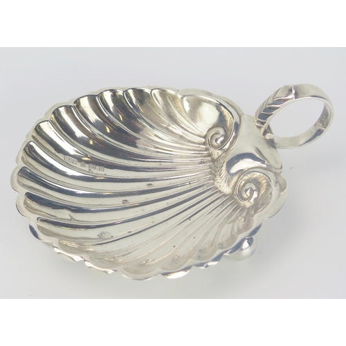 119 - Edward VII Silver Scallop Shaped Dish with c-scroll handle, Birmingham 1902, Hilliard & Thomason, 90... 