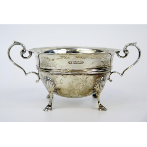 120 - Edward VII Silver Two Handled Sugar Bowl raised on four hoof feet, 15.5cm wide, Sheffield 1902, Fent... 