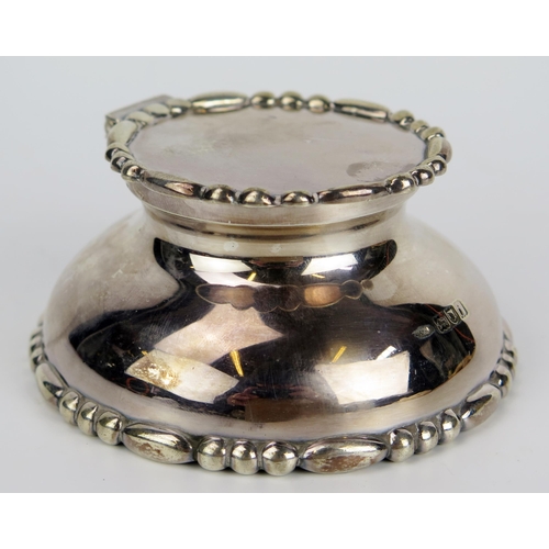 123 - Edward VII Silver Inkwell, 10cm wide, London 1904, maker rubbed and glass liner missing, 189g