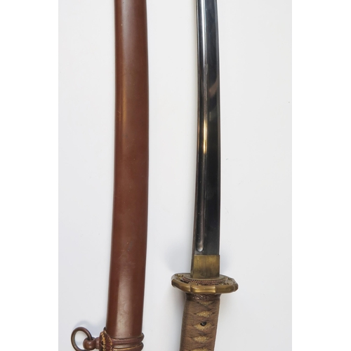 177 - WWII Imperial Japanese Officer's Sword with unmarked 72cm blade