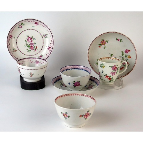 257 - Mixed Lot of 18th Century Newhall Porcelain, comprising of tea bowl and saucer pattern 22, tea bowl,... 