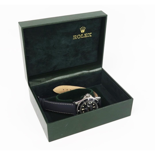 1286 - A Rolex Ref: 1680 Oyster Perpetual Date Submariner gents wristwatch, case no. 2292644, with 30mm bla... 