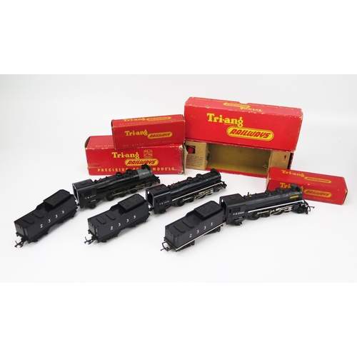 2023 - Triang Railways R54 4-6-2 Pacific Locos with R32 Tenders variation group TR 2335 - (1) gloss black w... 