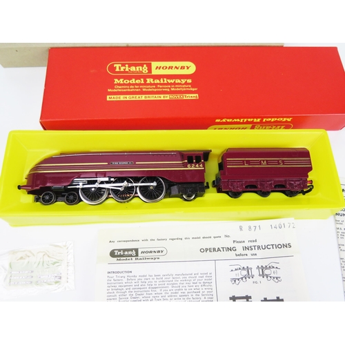 2064 - Triang Hornby OO Gauge R871 LMS 4-6-2 Coronation Locomotive in maroon 6244 