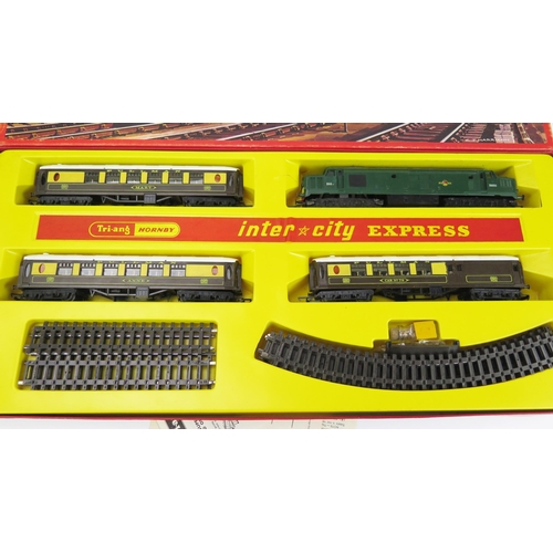 2068 - Triang Hornby OO Gauge intercity Express Train Set with R751 Class 37 Diesel Loco BR Green D6830 wit... 