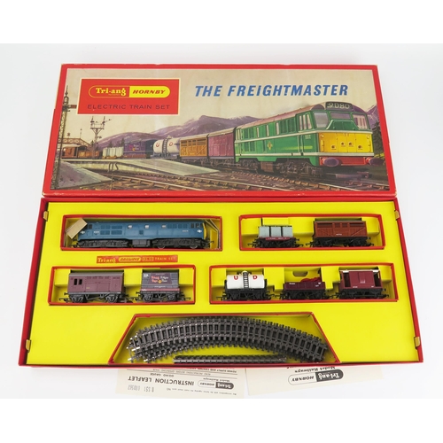 2069 - Triang Hornby OO Gauge RS51 The Freightmaster Train Set with scarce card tray and inserts, R357  Cla... 